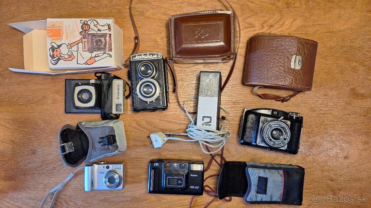 Predám retro fotoaparáty – zbierka (viac kusov)