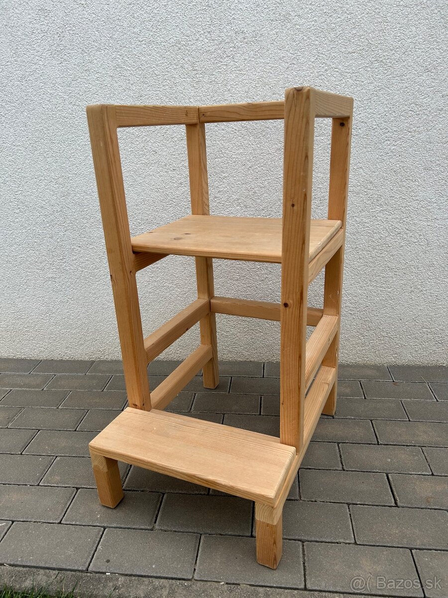 Učiaca veža drevená