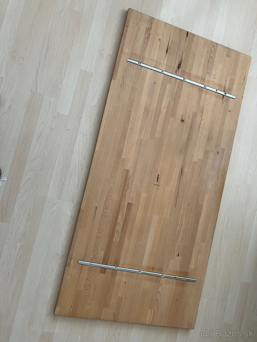 Drevo masív Buk stôl