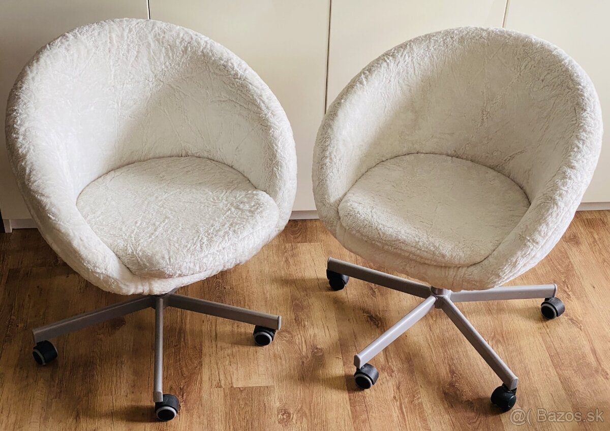 Skruvsta IKEA otočná stolička/kreslo