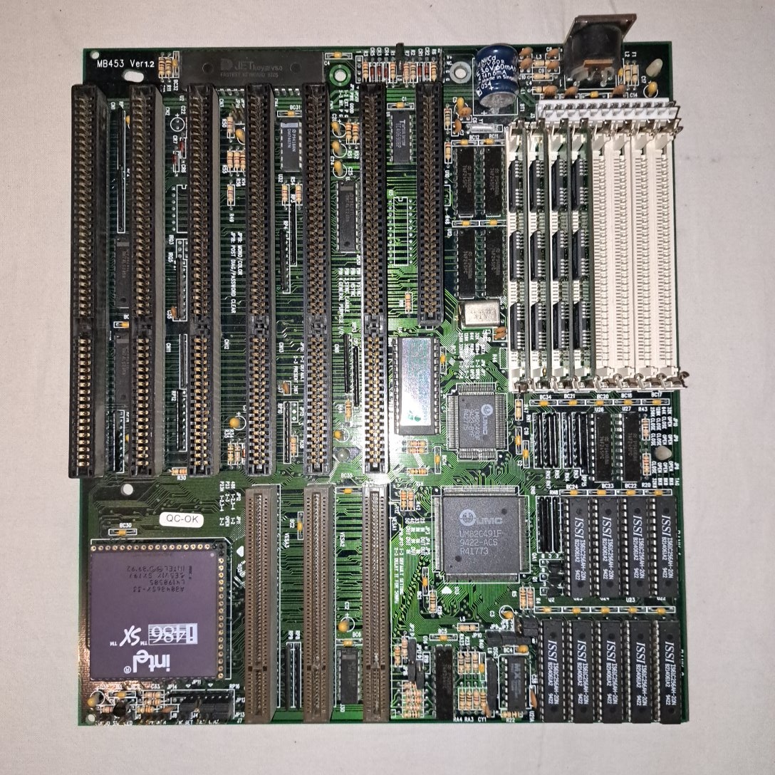 mb + cpu + ram mb453 + intel 486sx33 + 4