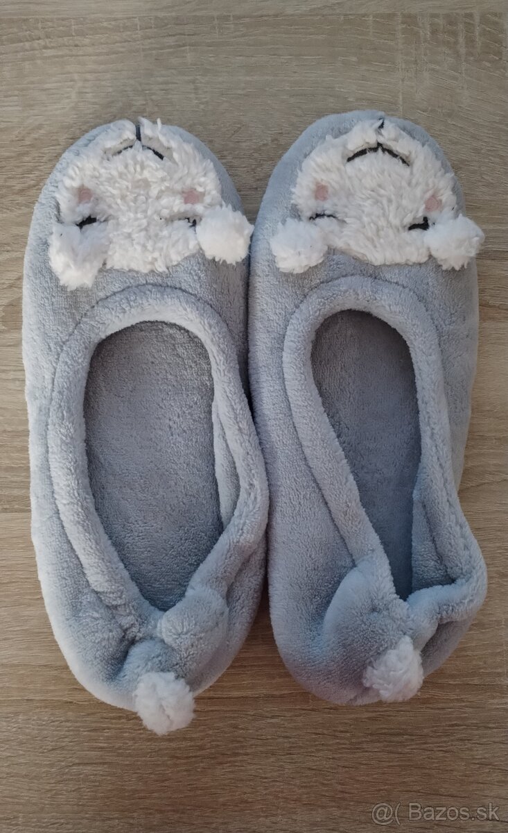 Dámske papuče č.40/41 nové