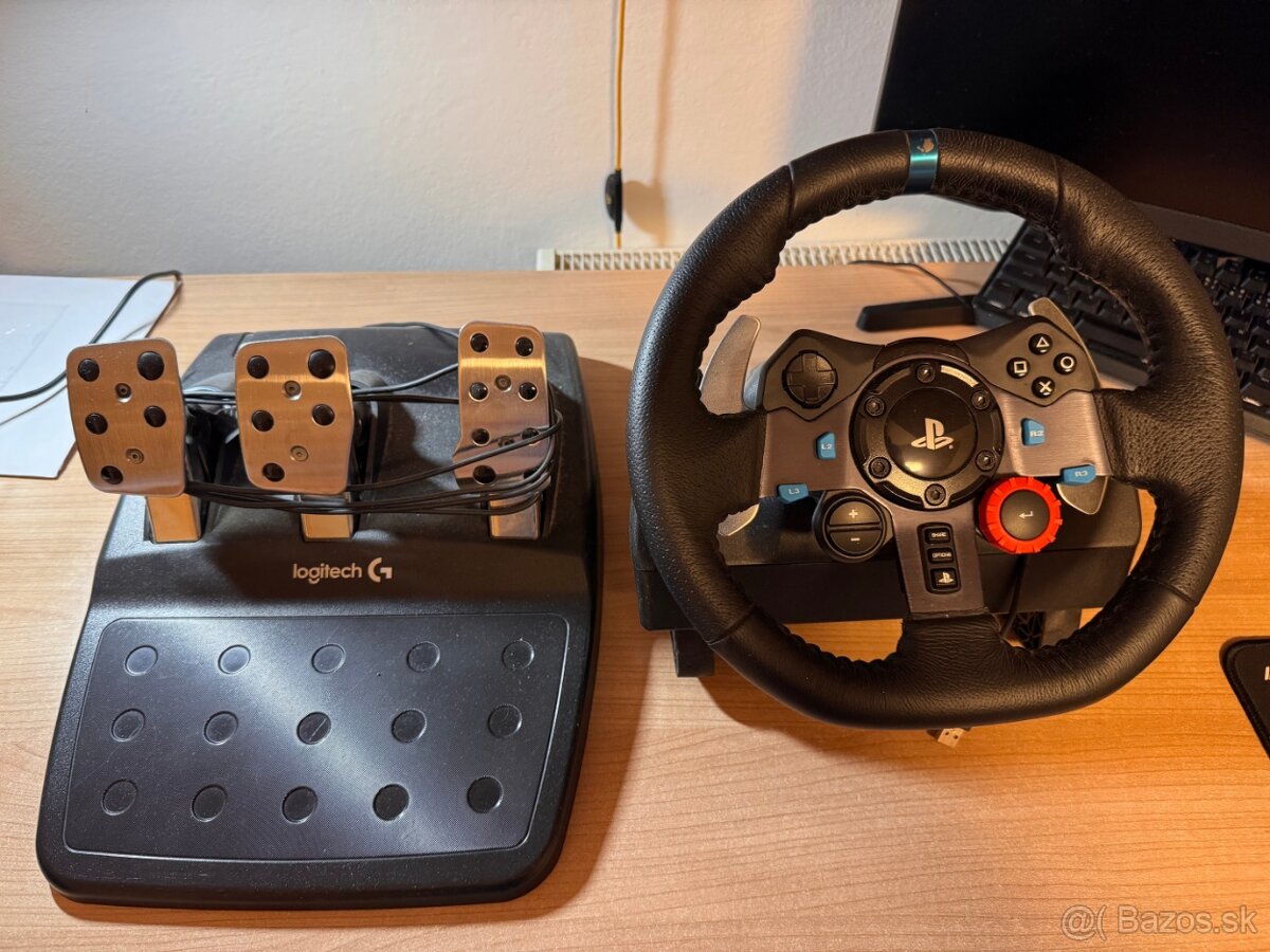 Volant Logitech G29 Driving Force pre PS3, PS4, PS5, PC + pe