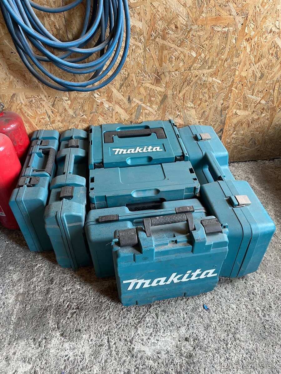 Makita