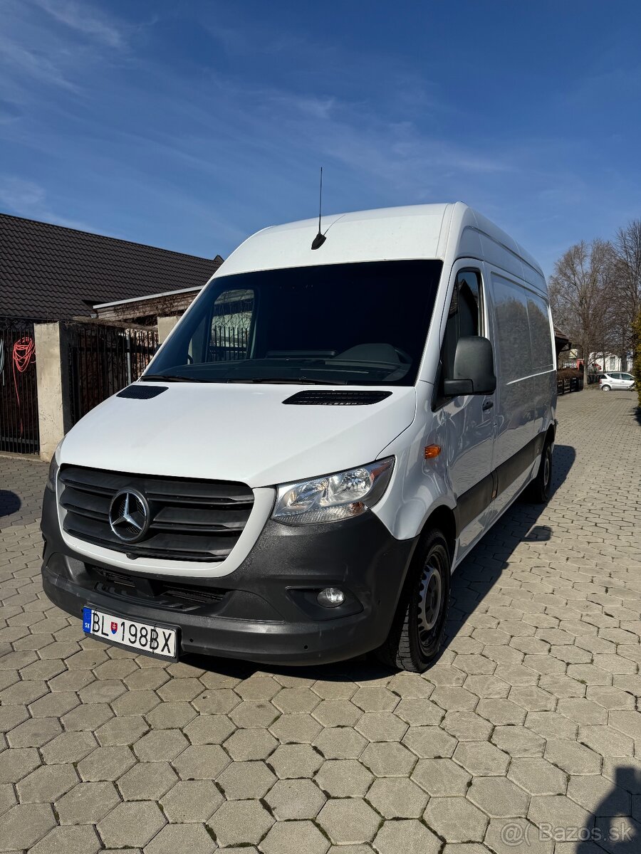Mercedes Sprinter Vysoká výbava