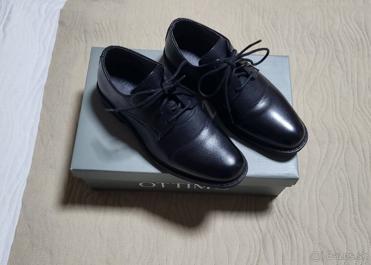 Topánky k obleku velk. 33