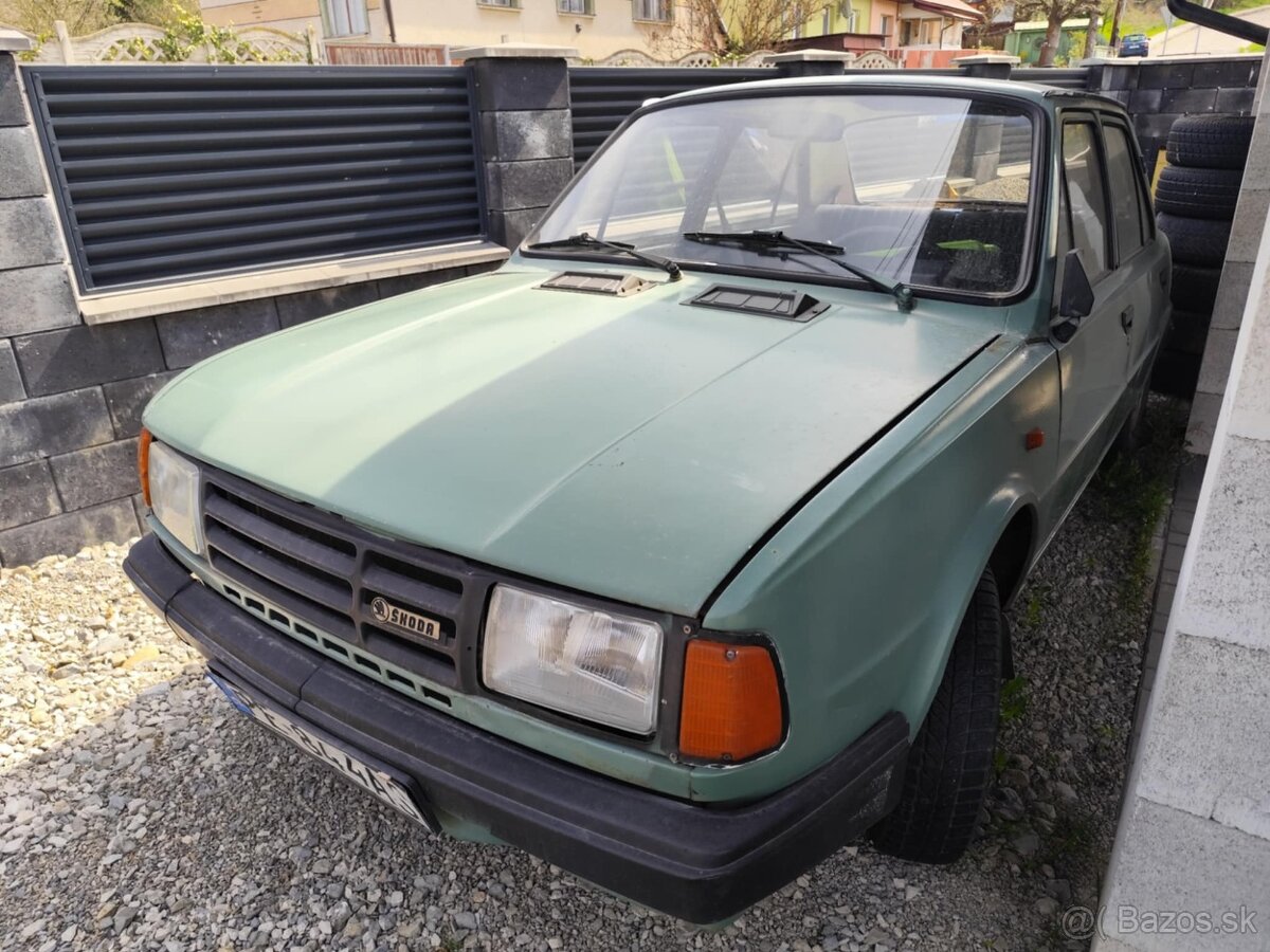 Škoda 105L
