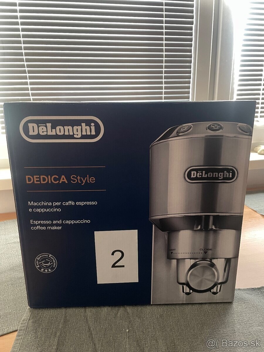 DeLonghi Dedica Style