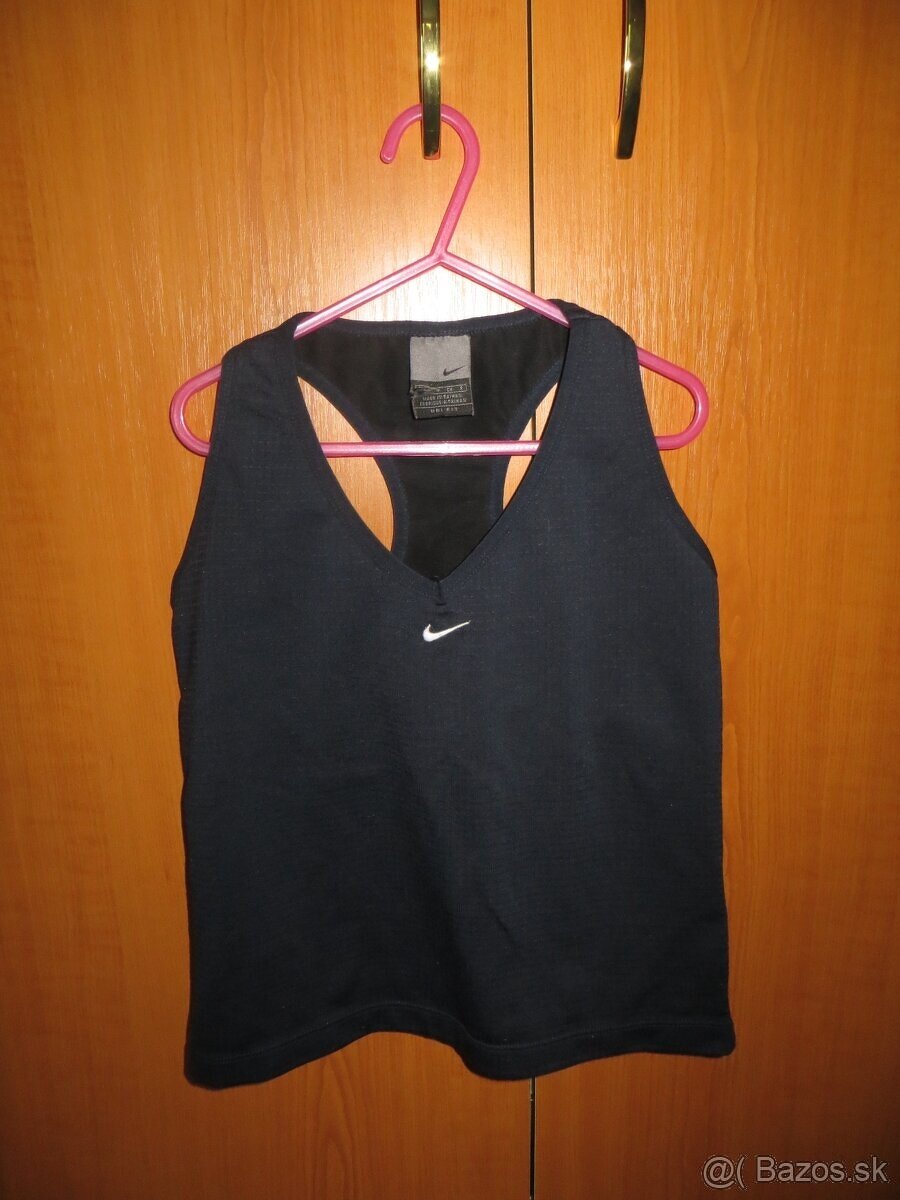 Nike - fitness tielko