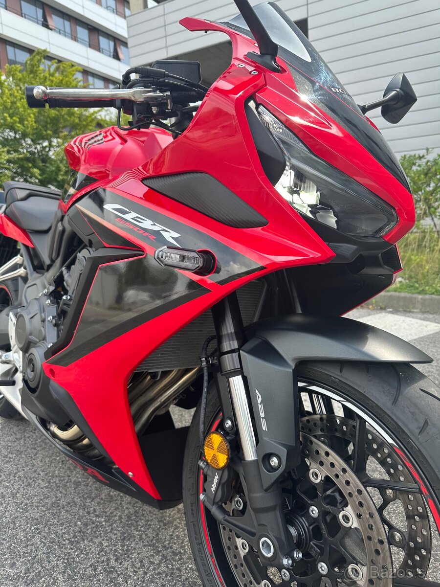 Honda CBR650R