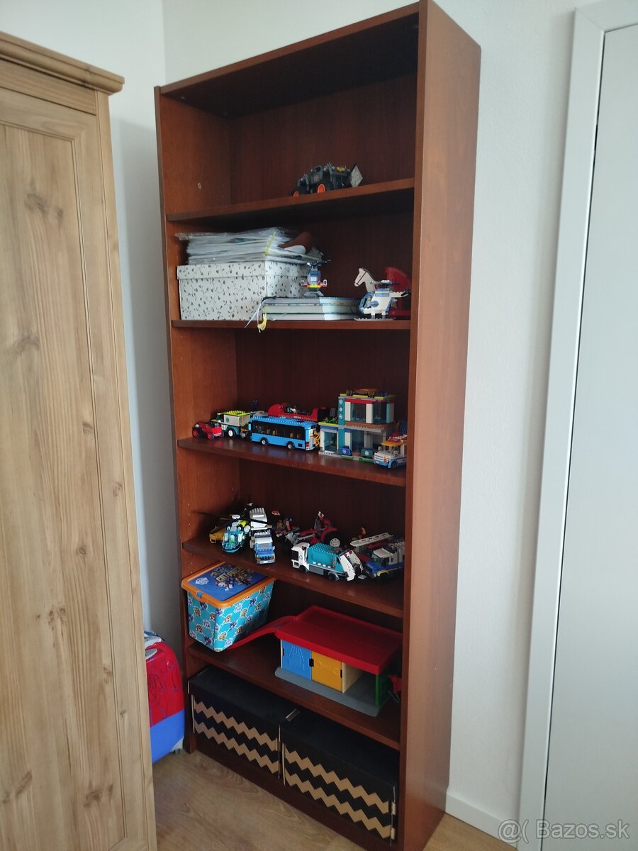 BILLY knižnica IKEA