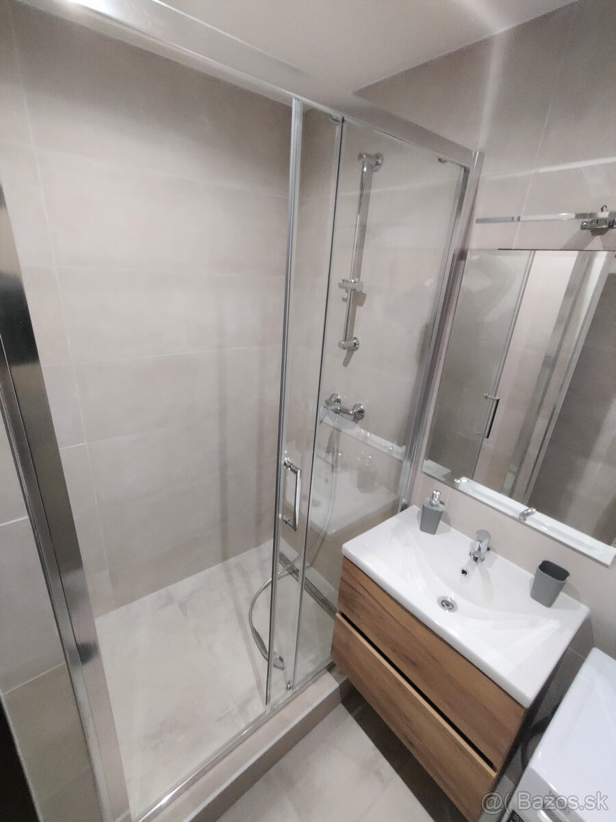 Rekonštruovaný 3 izb. blízko Centra, Južná tr., LO, zariaden