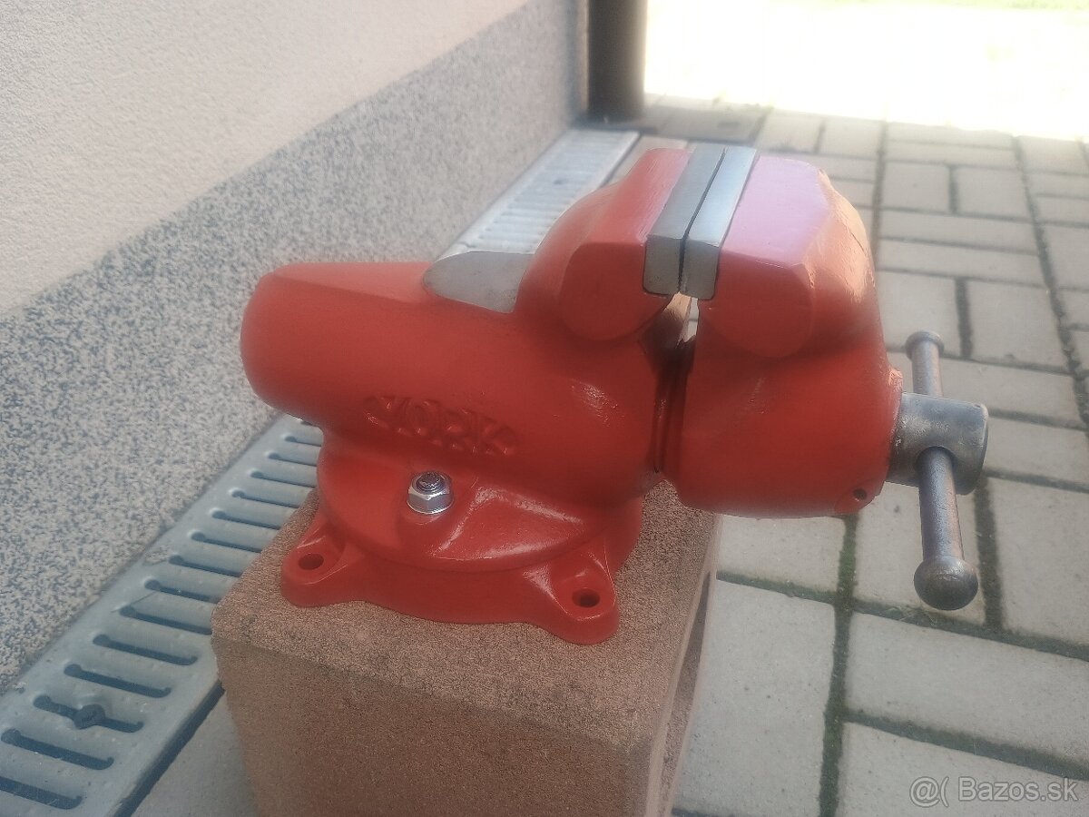 Zverák York 100A - možné zaslat