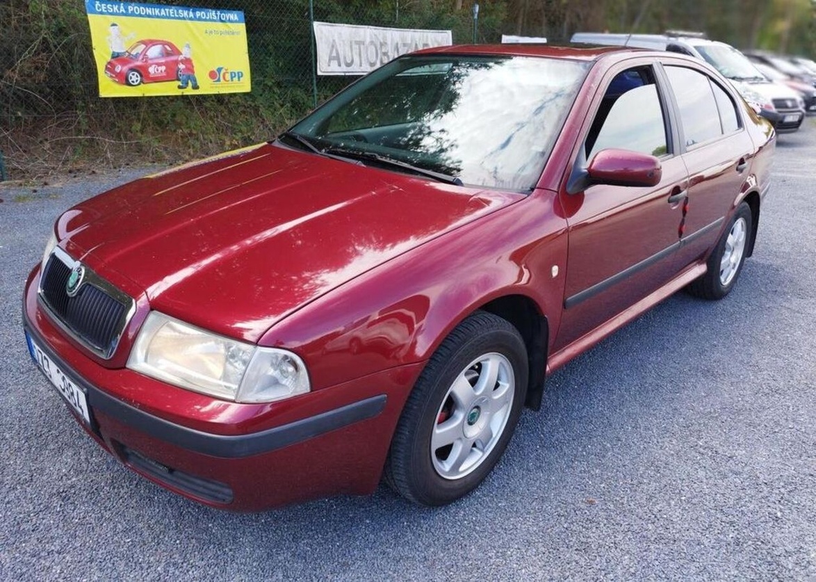 Škoda Octavia 1,6 i LPG benzín manuál 74 kw