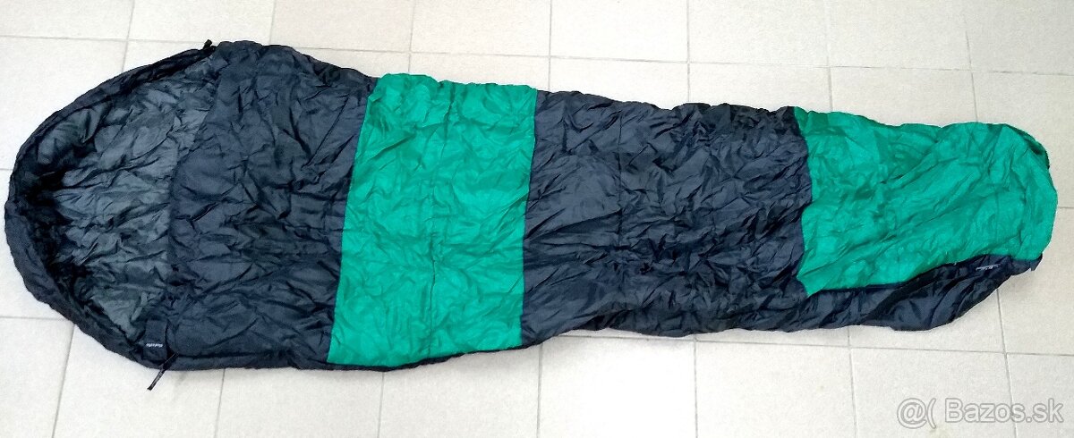 Nový Spací vak TRACK&FIELD  z dutých vlákien