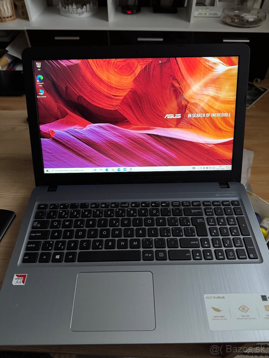 Asus X540BA-DM623T – málo používaný