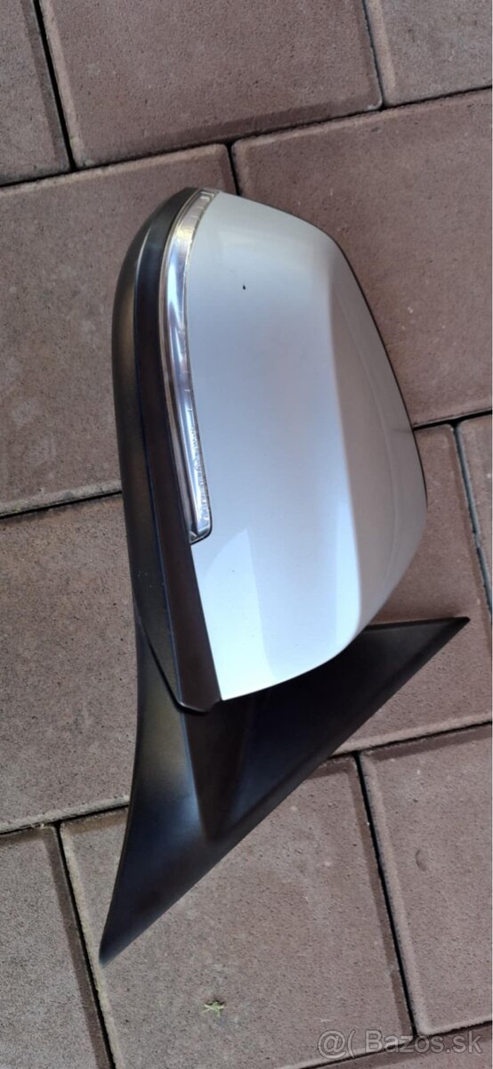 Spolujazdcové spätné zrkadlo BMW F30/F31. 20772002