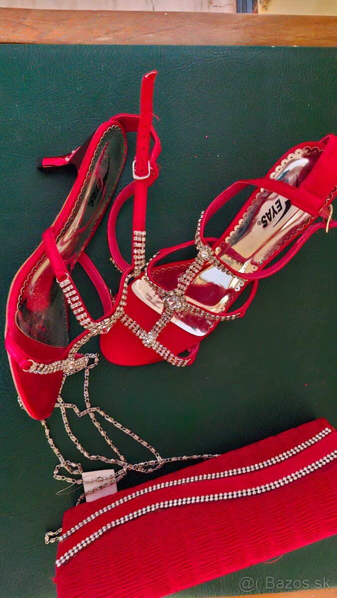 Spoločenské sandále  s kabelkou, zdobené štrasom