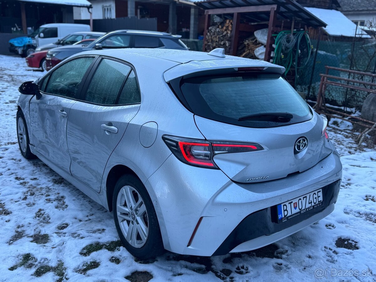 Toyota Corolla 1.2T 4valec benzin 2022 82000km