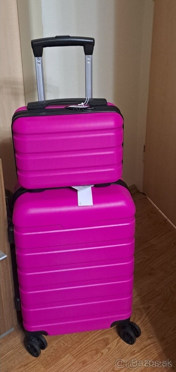 Cestovný kufor + kozmeticky kufrík ružový