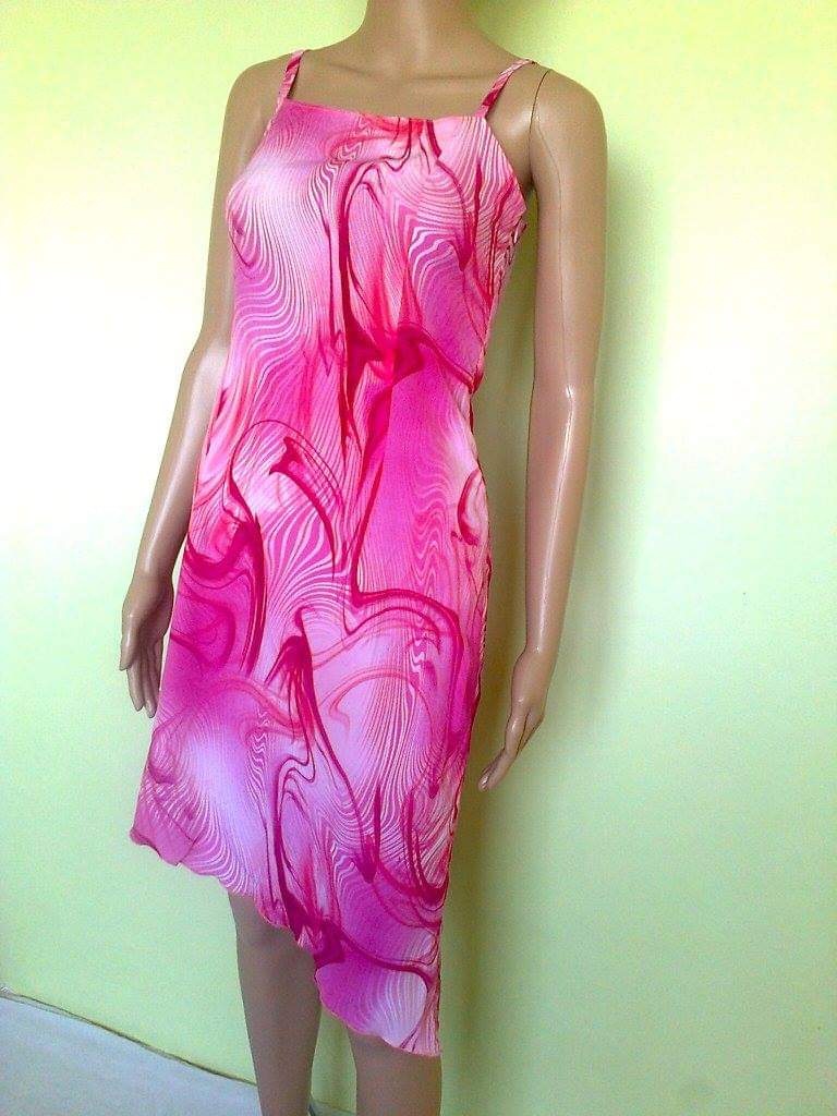 Veľkosť:XS - Ľahučké dámske šaty