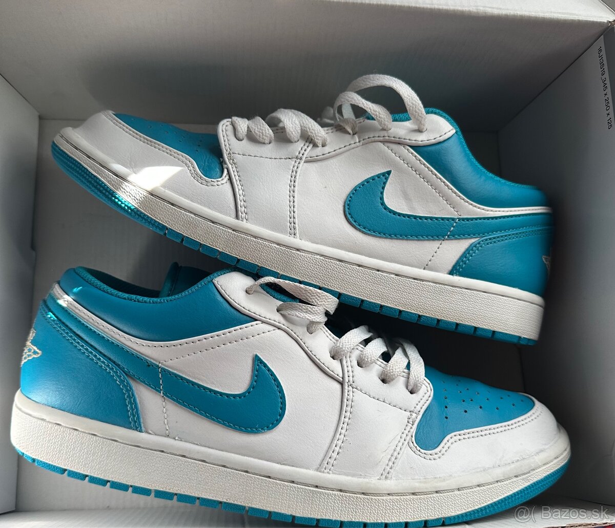 Air Jordan 1 Low