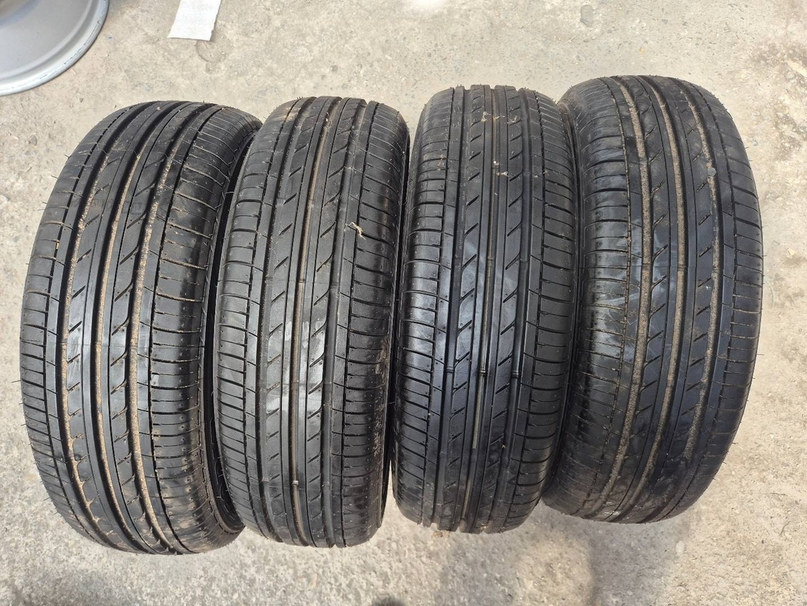 185/65 r15 letné 4 ks BRIDGESTONE - nejazdené