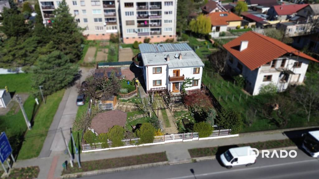RADO | Bytový dom 400m2 + pozemok | Bratislavská - Senec