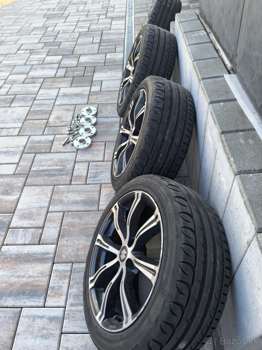 R17, 4x100