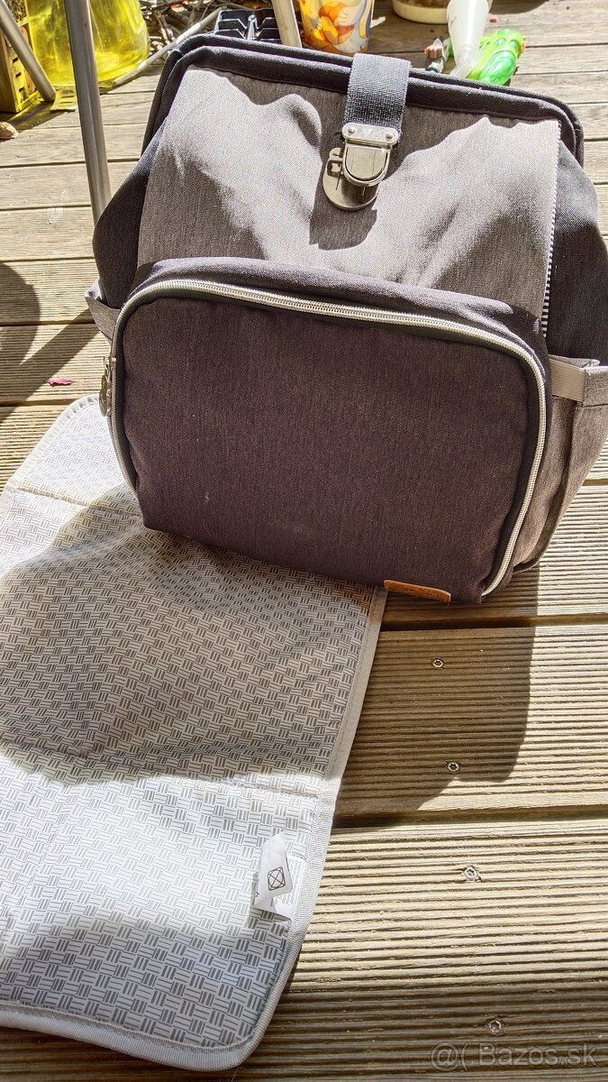 Taška ruksak Kinderkraft na kojenecké potreby