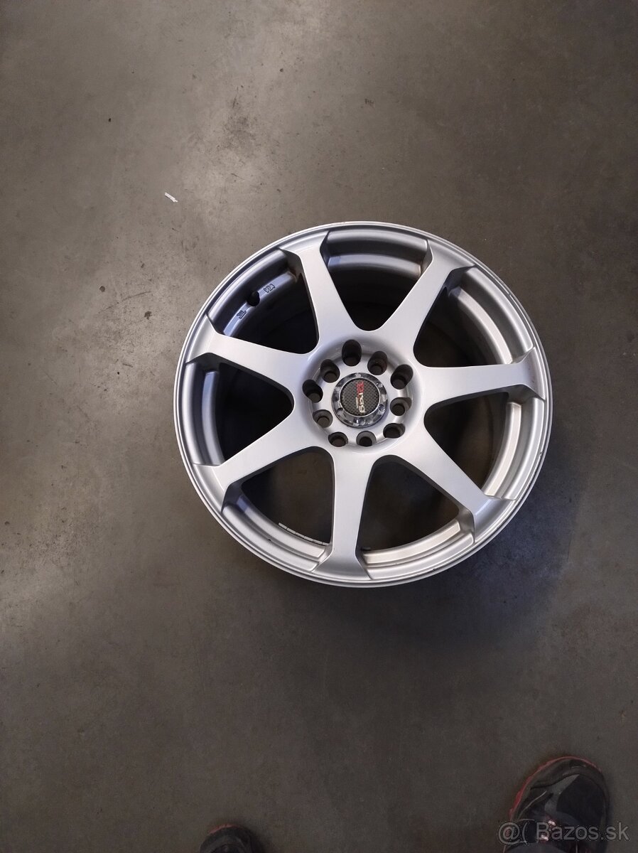 5x114,3 R16 205/55 dvojroztec