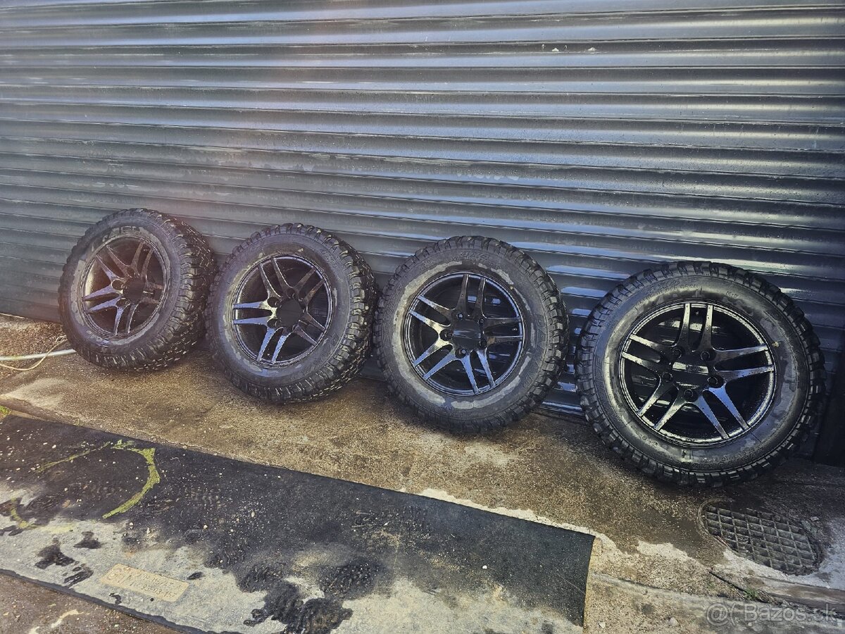 Predam na suzuki samurai Vitara elektrony disky r16