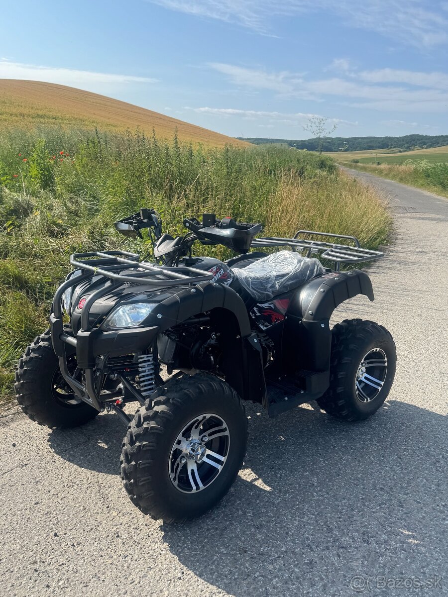 Hummer 150