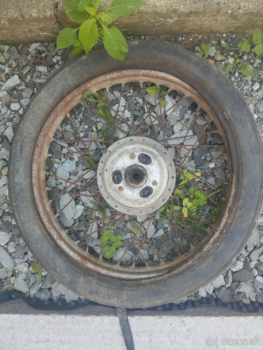 Predám koleso na Jawa pionier