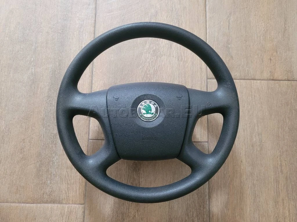 SKODA OCTAVIA II VOLANT