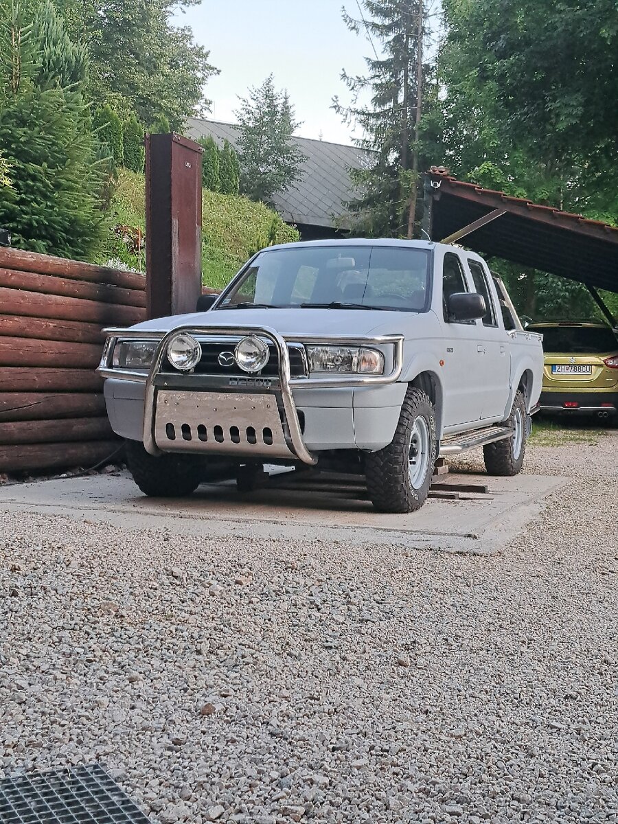Mazda B2500 2,5 TD 4x4 Pick up