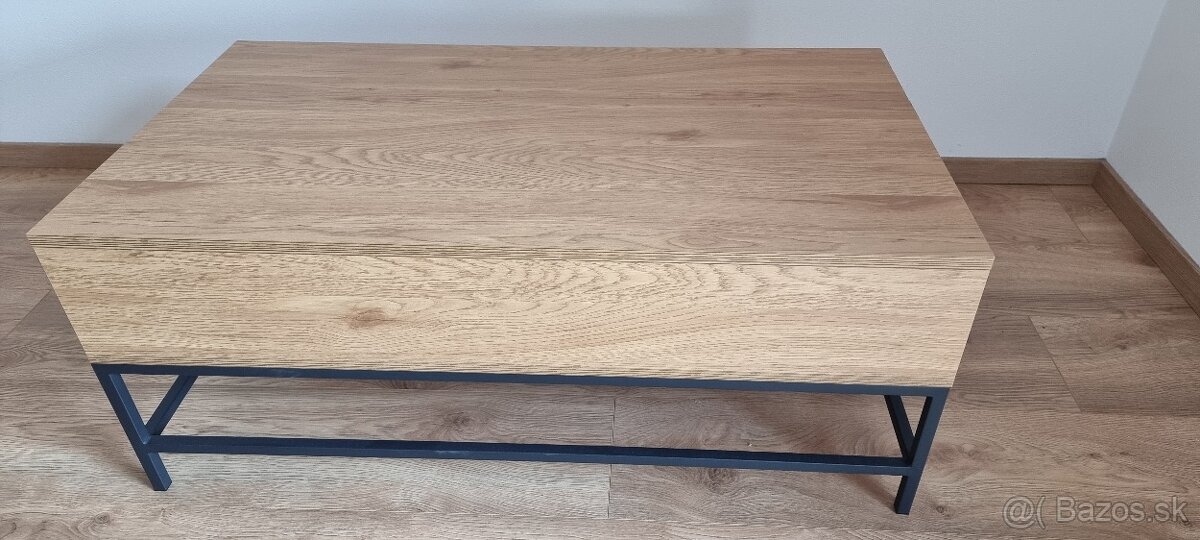 Konferenčný stolík