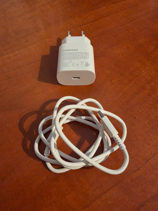 Originálna 25W nabíjačka Samsung C to C, biela