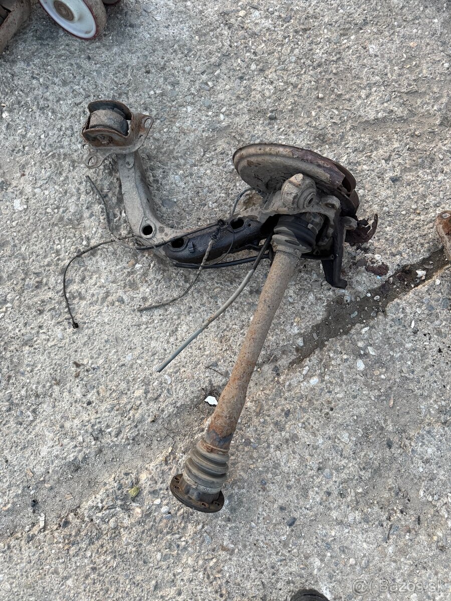 BMW E46 vlecne ramena