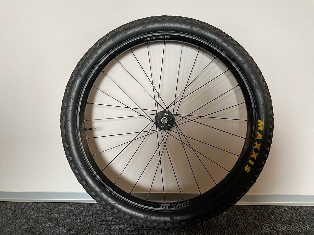 Predám koleso 27,5 DT Swiss AM LN s Maxxis Minion DHF