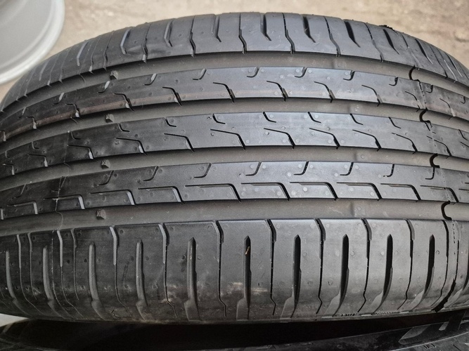 215/55 r17 letné 4 ks CONTINENTAL - nejazdené
