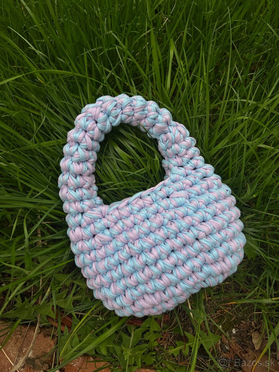 Háčkovaná crochet kabelka modro/ruzova