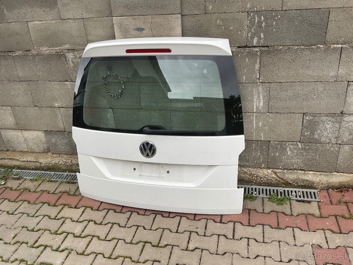 Zadné 5 dvere vw caddy /2016