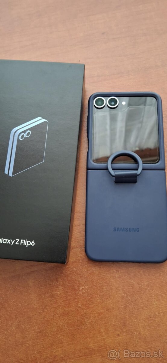 Samsung Galaxy Z Flip6