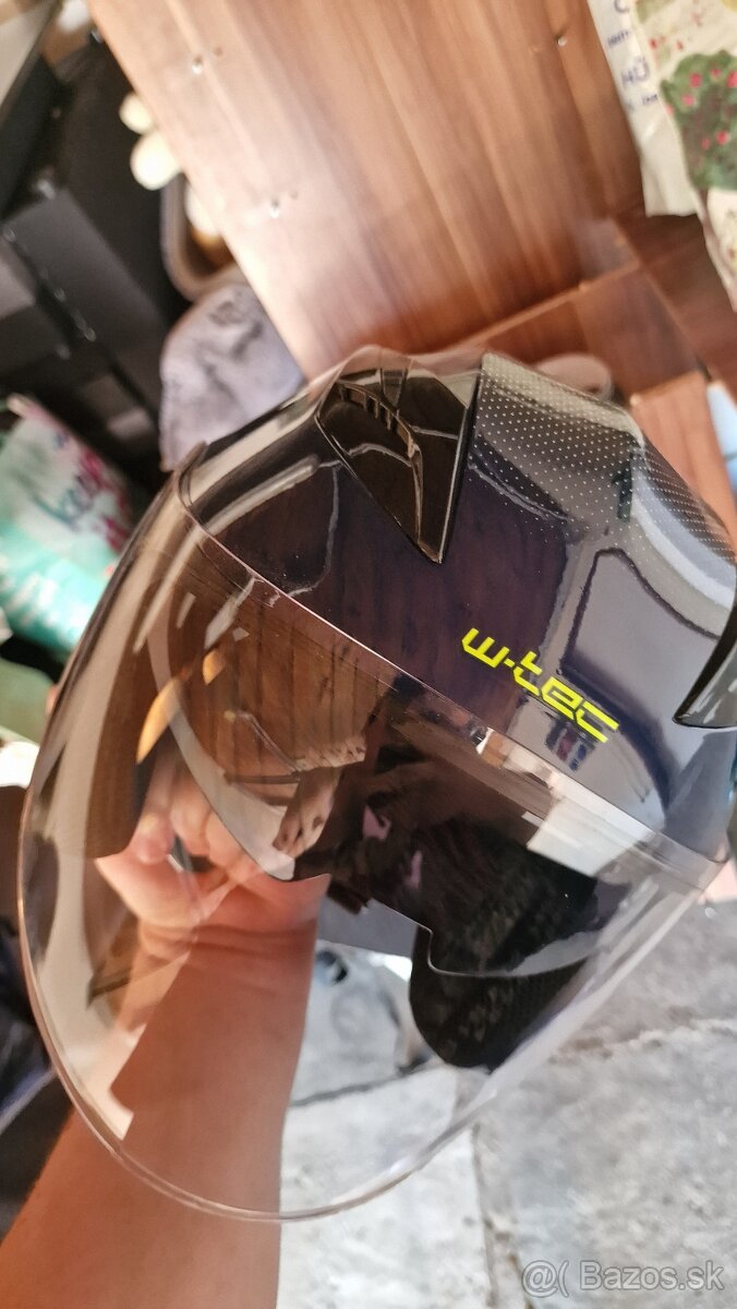 Predám helmu W-Tec YM-627