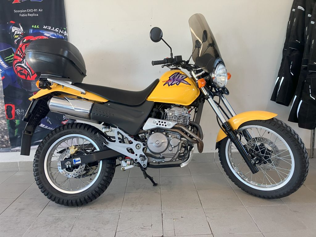 Honda SLR 650