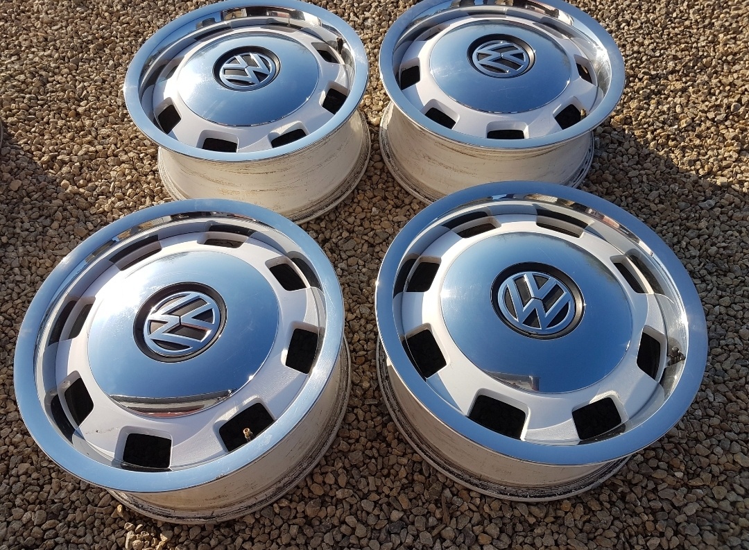 Alu disky 17"5×112 org.new Beetle