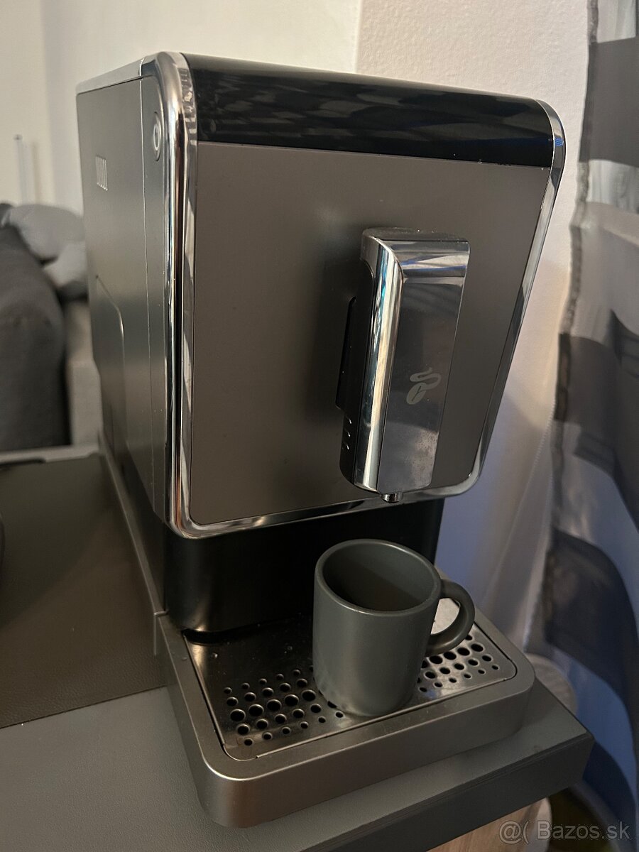 Kávovar automaticky tchibo diely