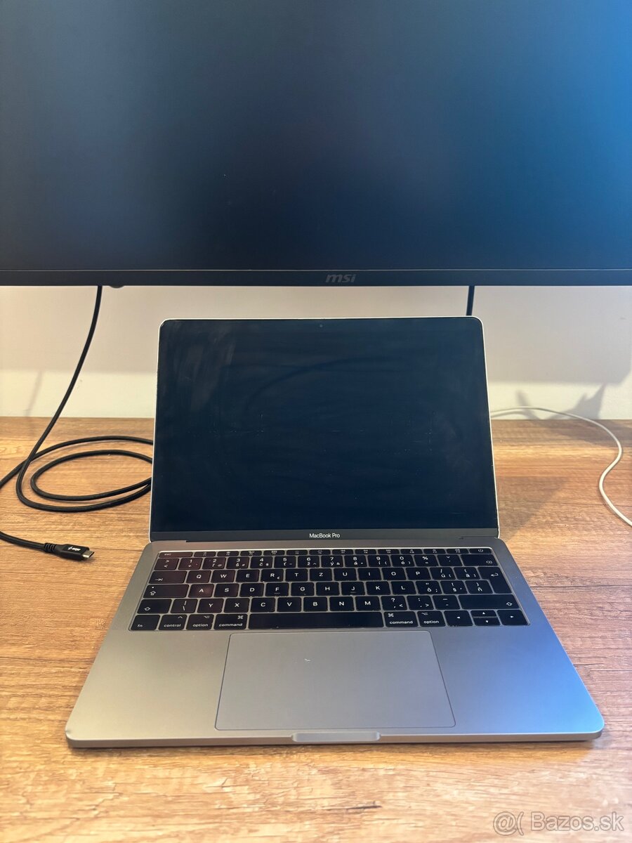 MacBook Pro 13” (model A1708, 2017) – 256 GB SSD, 8 GB RAM