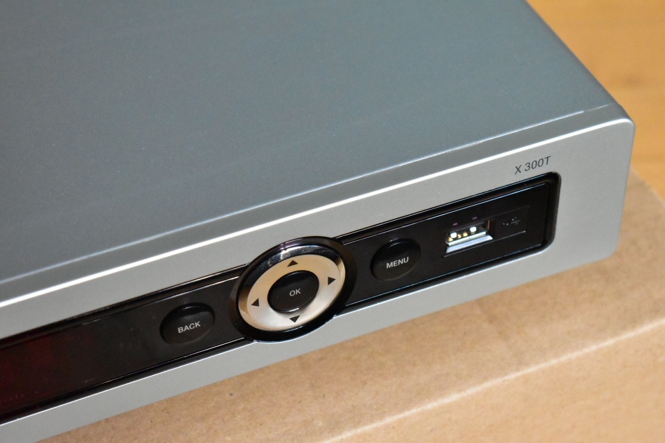 HDD nahravaci box s ovládačom